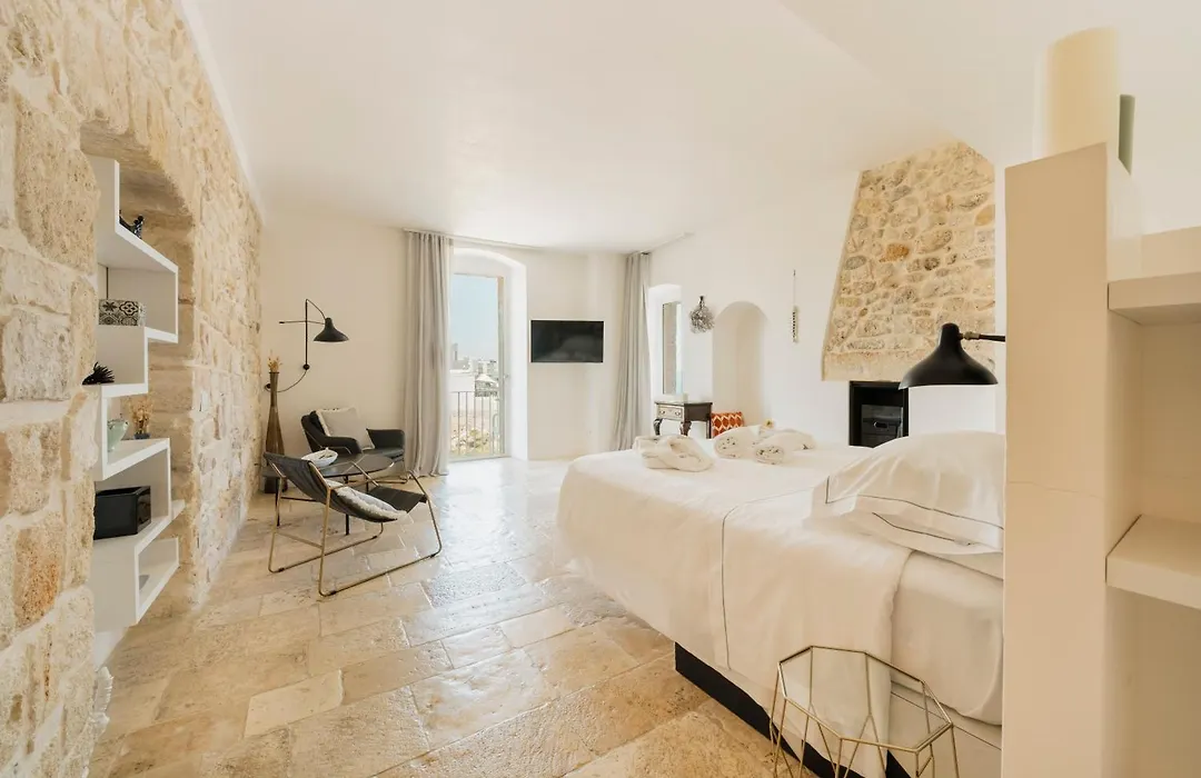 Antico Mondo Rooms&Suites-1